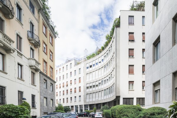 casa semindipendente in vendita a Milano in zona Guastalla