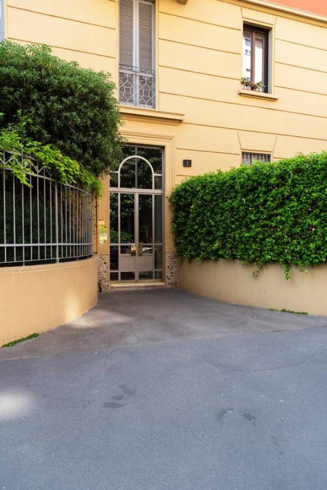 appartamento in vendita a Milano in zona Porta Vigentina