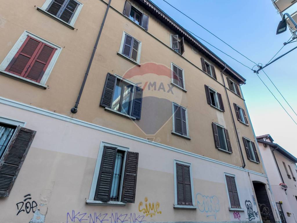 appartamento in vendita a Milano in zona Maggiolina