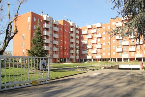 appartamento in vendita a Milano in zona Forze Armate