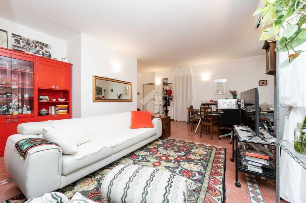 appartamento in vendita a Milano in zona Città Studi