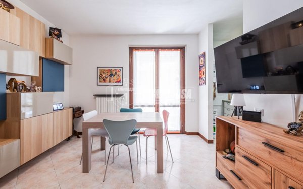 appartamento in vendita a Milano in zona Ortica