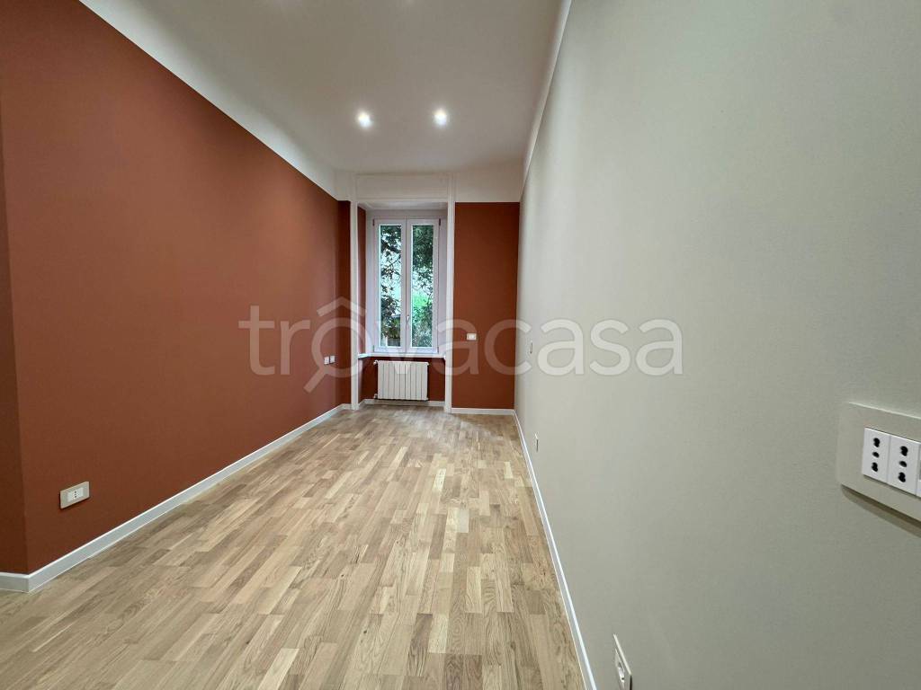 appartamento in vendita a Milano in zona Solari