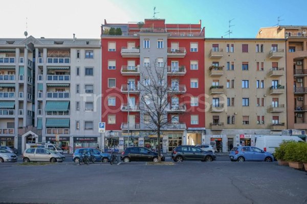 appartamento in vendita a Milano in zona Dergano