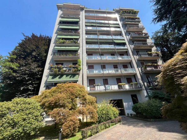 appartamento in vendita a Milano in zona San Siro