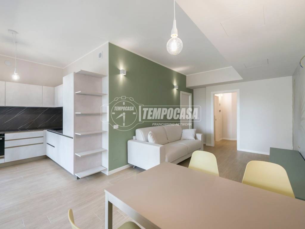 appartamento in vendita a Milano in zona Barona