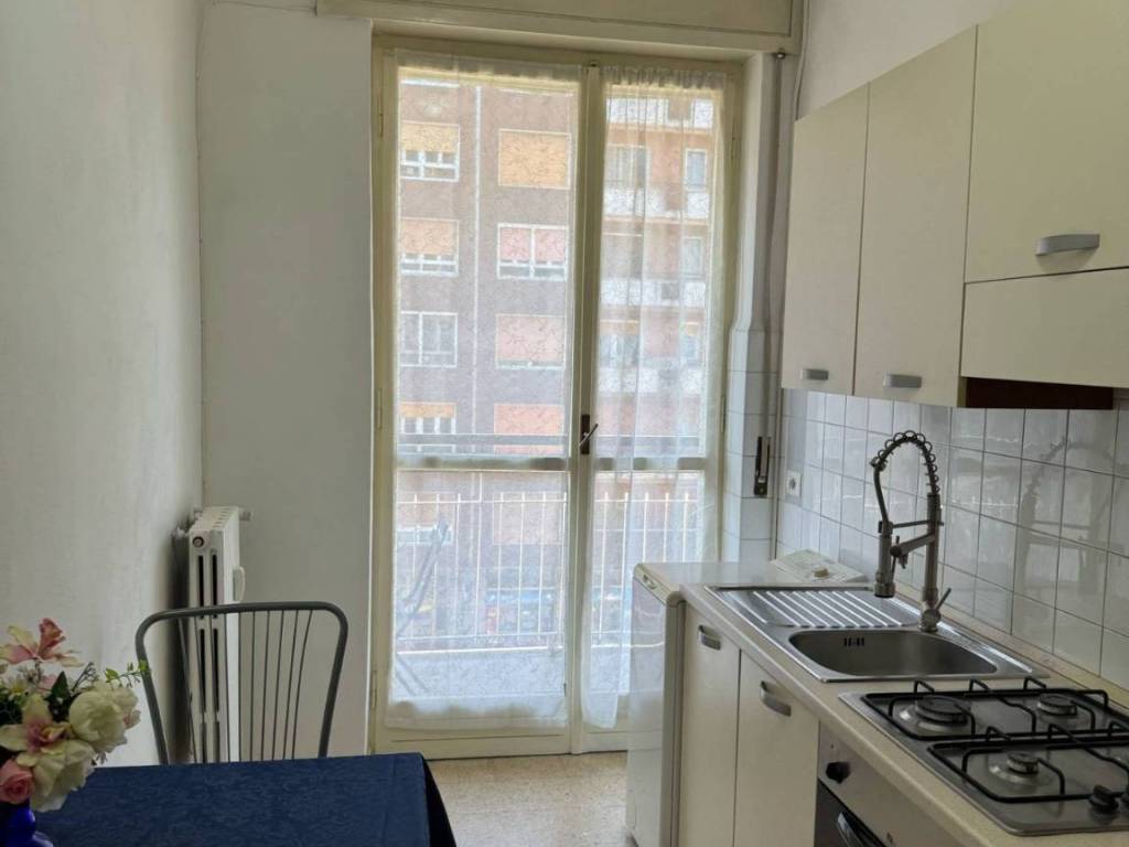 appartamento in vendita a Milano in zona Vigentino