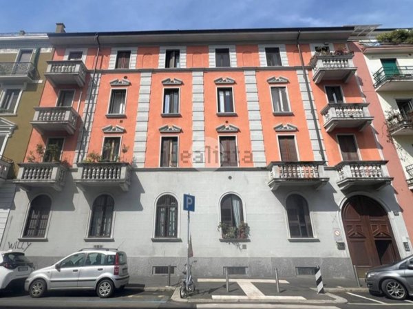 appartamento in vendita a Milano in zona Dergano