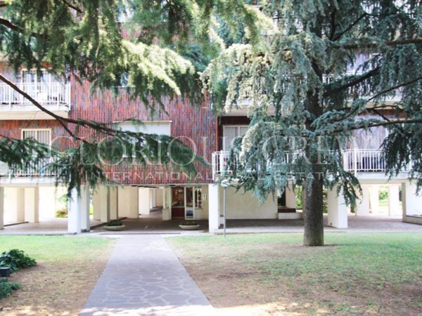 appartamento in vendita a Milano in zona Precotto