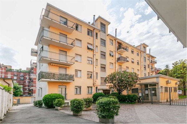 appartamento in vendita a Milano in zona Affori