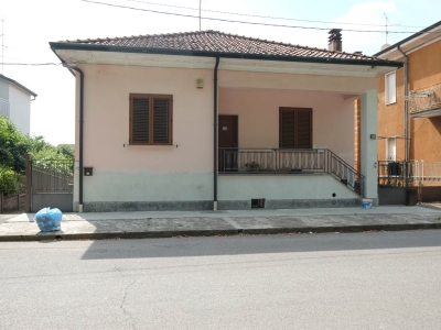 casa indipendente in vendita a Milano