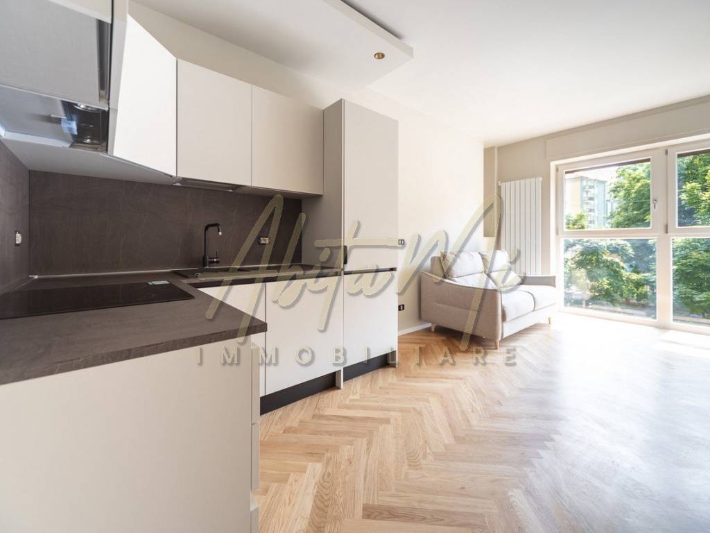 appartamento in vendita a Milano in zona Il Portello