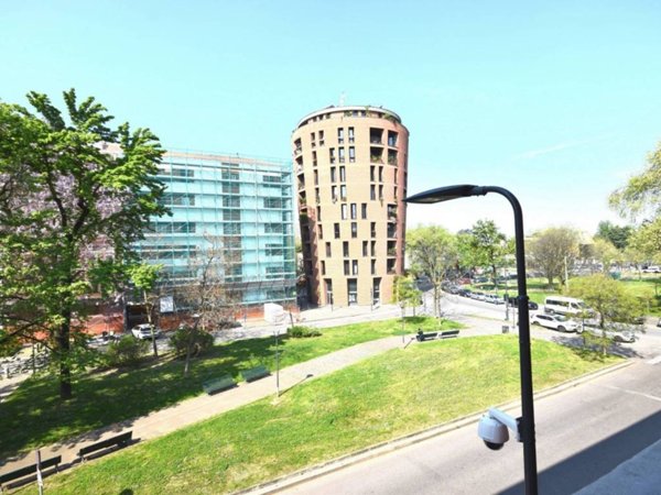 appartamento in vendita a Milano in zona Trenno