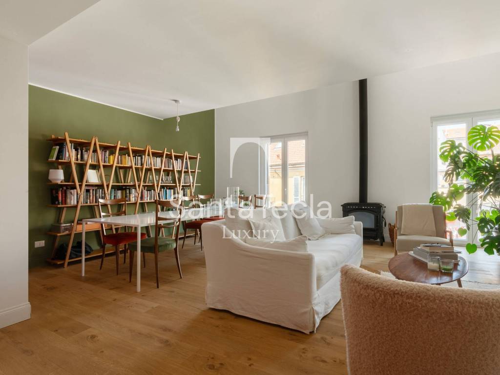 appartamento in vendita a Milano in zona Isola