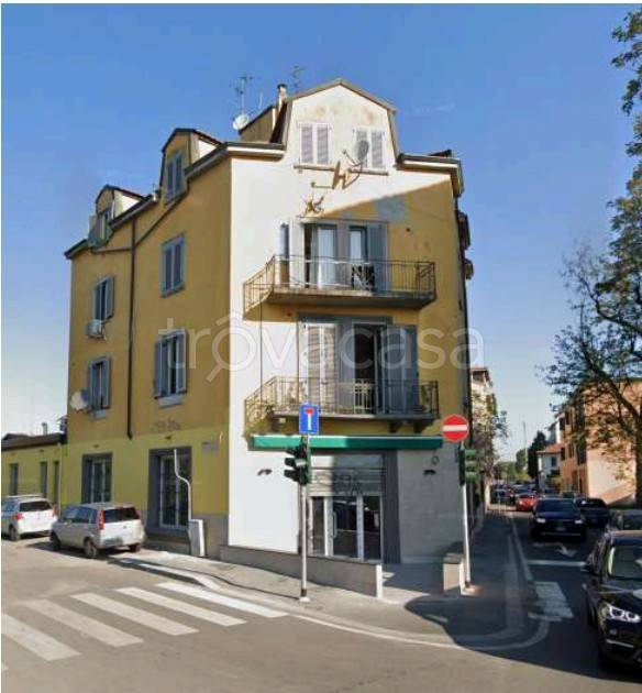appartamento in vendita a Milano in zona Affori