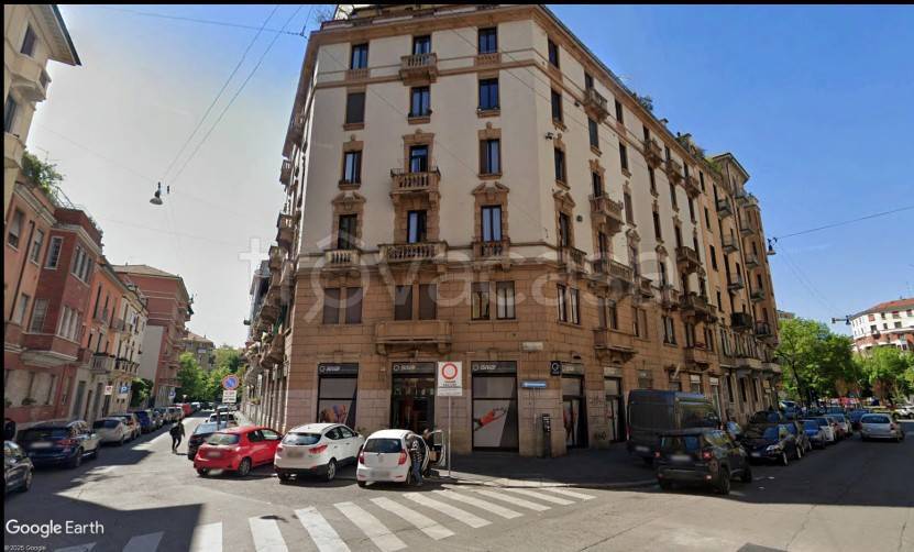 appartamento in vendita a Milano in zona Città Studi