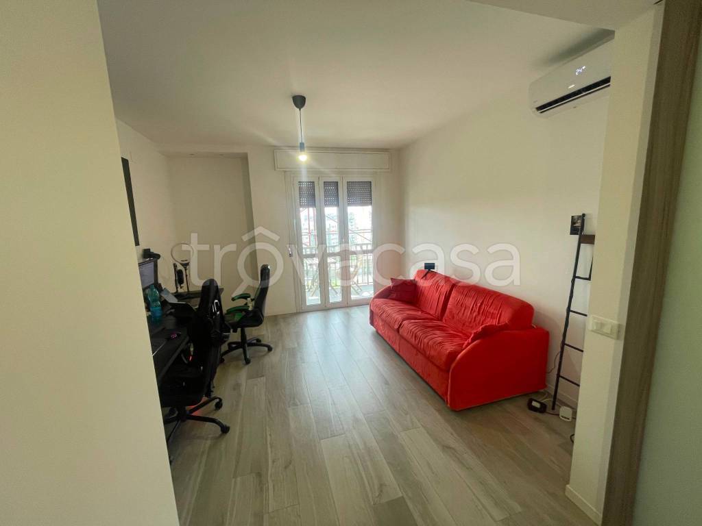 appartamento in vendita a Milano in zona Gallaratese