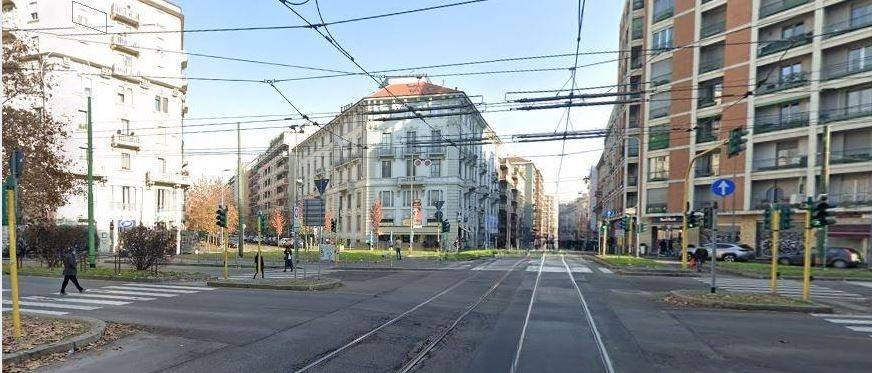 negozio in vendita a Milano in zona Solari