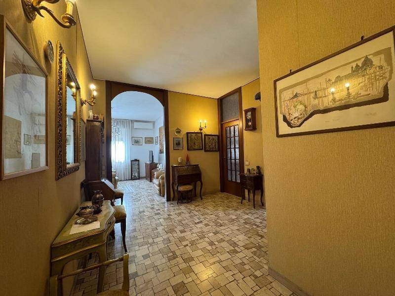 appartamento in vendita a Milano in zona Centro Storico