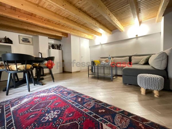 appartamento in vendita a Milano in zona Maciachini