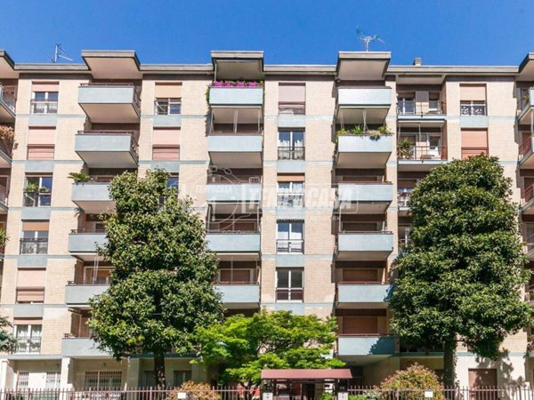 appartamento in vendita a Milano in zona Bovisa