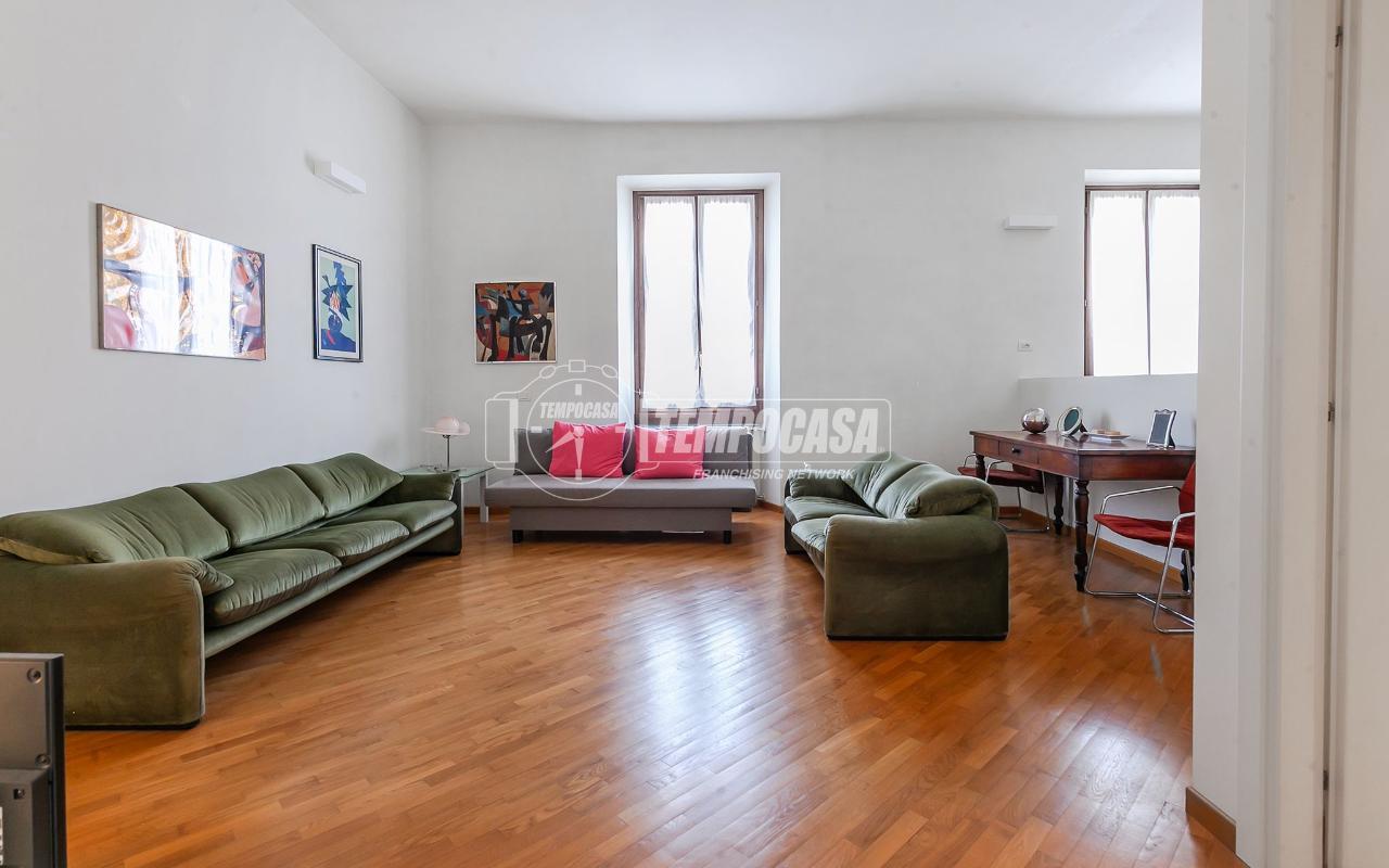 appartamento in vendita a Milano in zona Solari