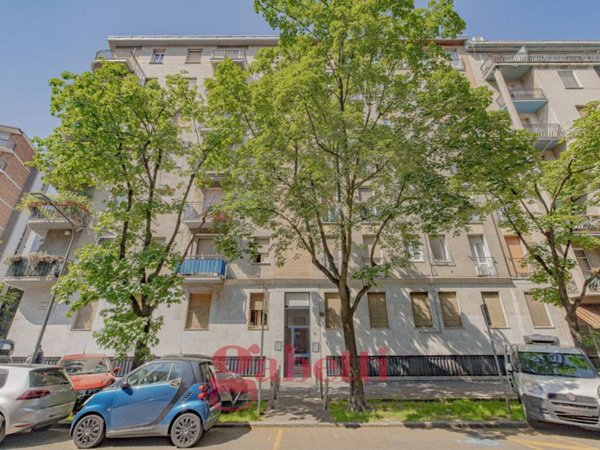 appartamento in vendita a Milano in zona San Siro