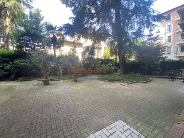 appartamento in vendita a Milano in zona Città Studi