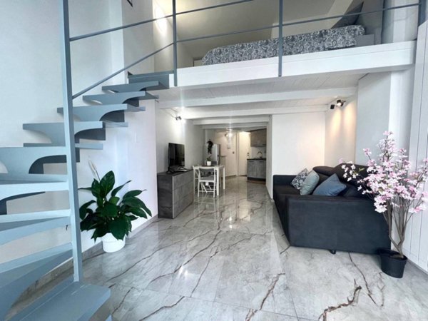appartamento in vendita a Milano in zona Gorla