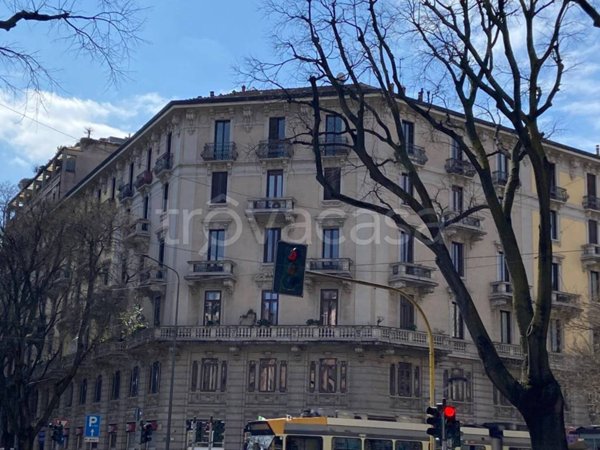 appartamento in vendita a Milano in zona XXII Marzo
