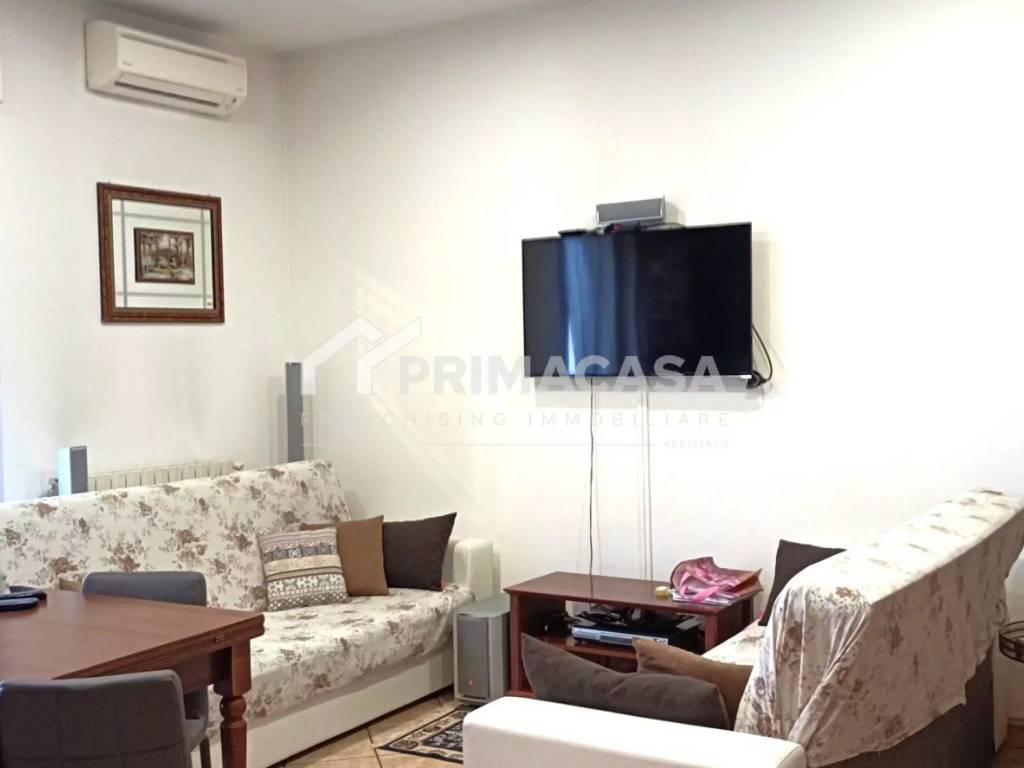 appartamento in vendita a Milano in zona Rogoredo