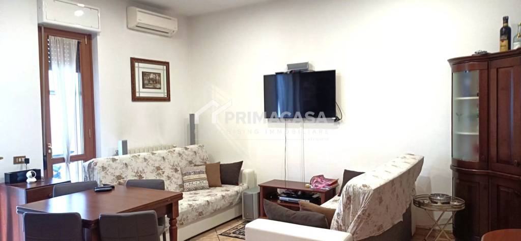 appartamento in vendita a Milano in zona Rogoredo