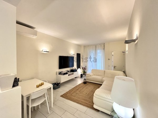 appartamento in vendita a Milano in zona Niguarda