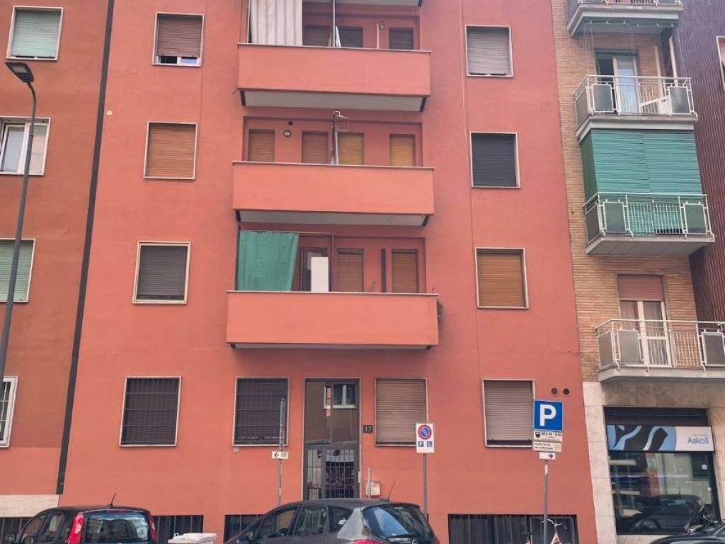 appartamento in vendita a Milano in zona Calvairate