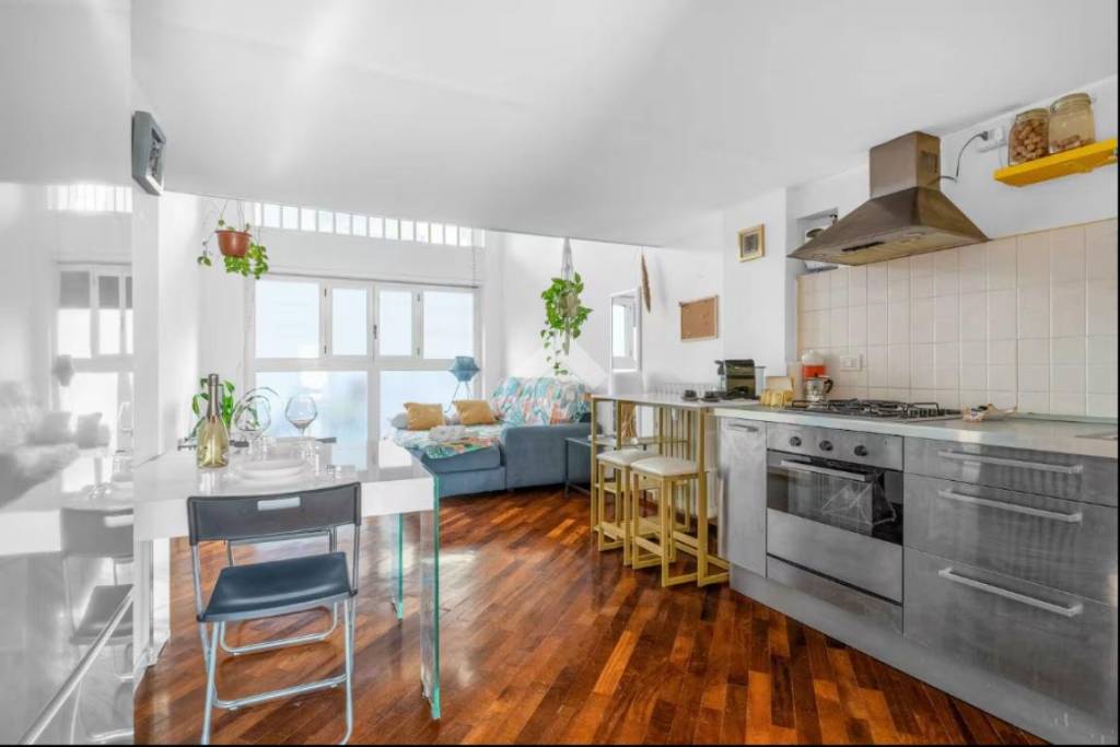 appartamento in vendita a Milano in zona Città Studi