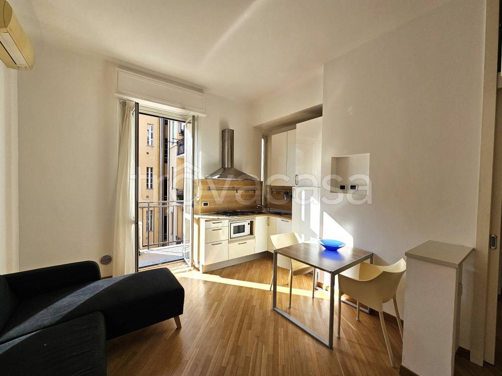 appartamento in vendita a Milano in zona Il Portello