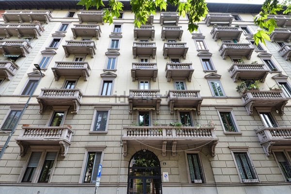 appartamento in vendita a Milano in zona XXII Marzo