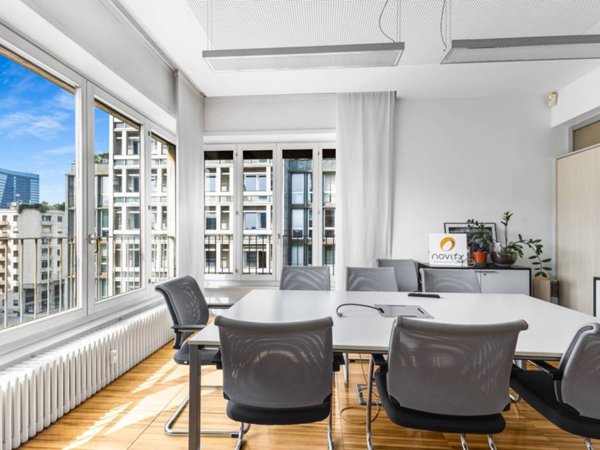 ufficio in vendita a Milano in zona Centro Direzionale