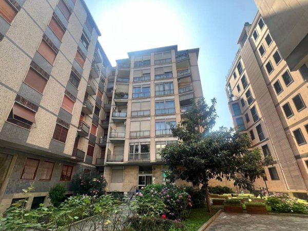 appartamento in vendita a Milano in zona Loreto