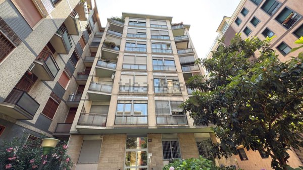 appartamento in vendita a Milano in zona Loreto