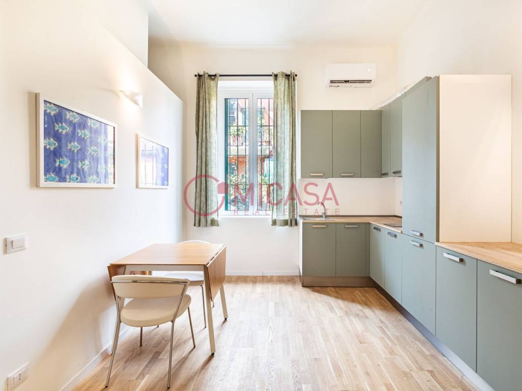 appartamento in vendita a Milano in zona Isola