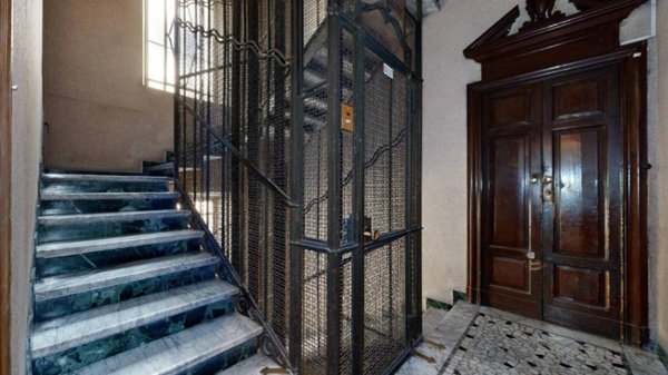 appartamento in vendita a Milano in zona Casoretto