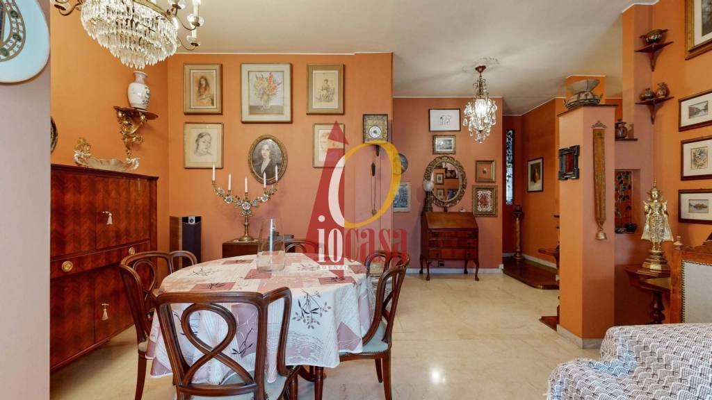 appartamento in vendita a Milano in zona Corvetto