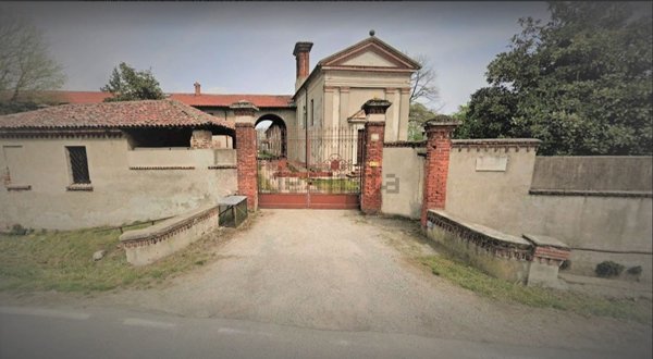 villa in vendita a Milano in zona Gratosoglio