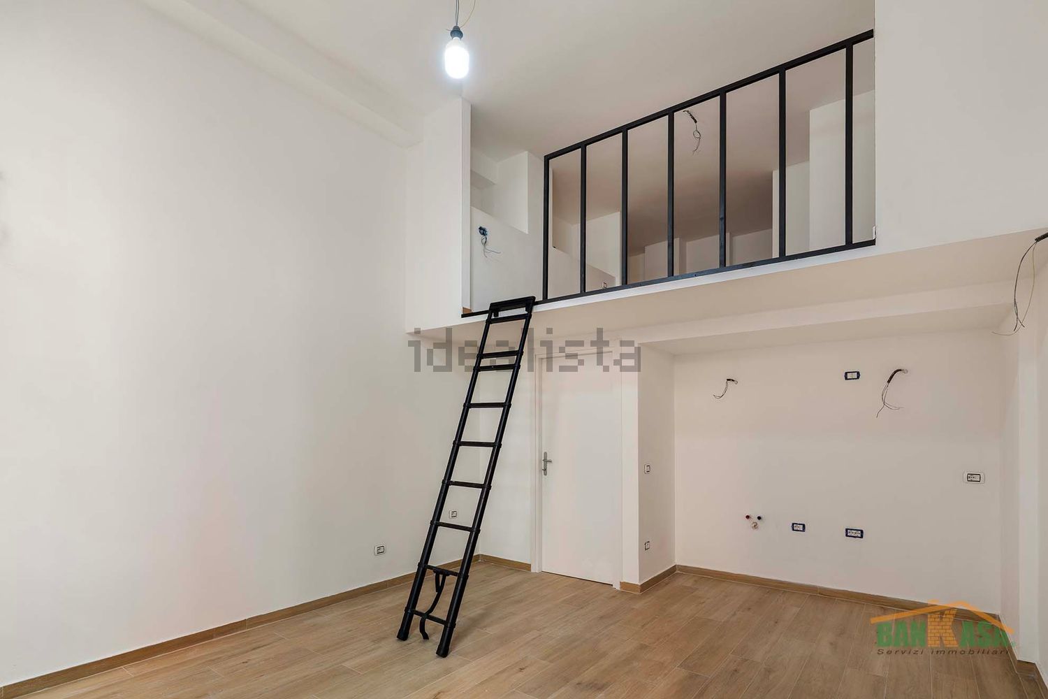 appartamento in vendita a Milano in zona Bovisa