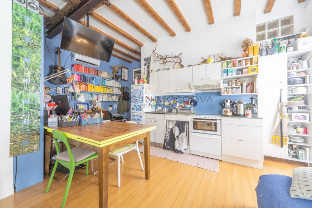 appartamento in vendita a Milano in zona Porta Garibaldi