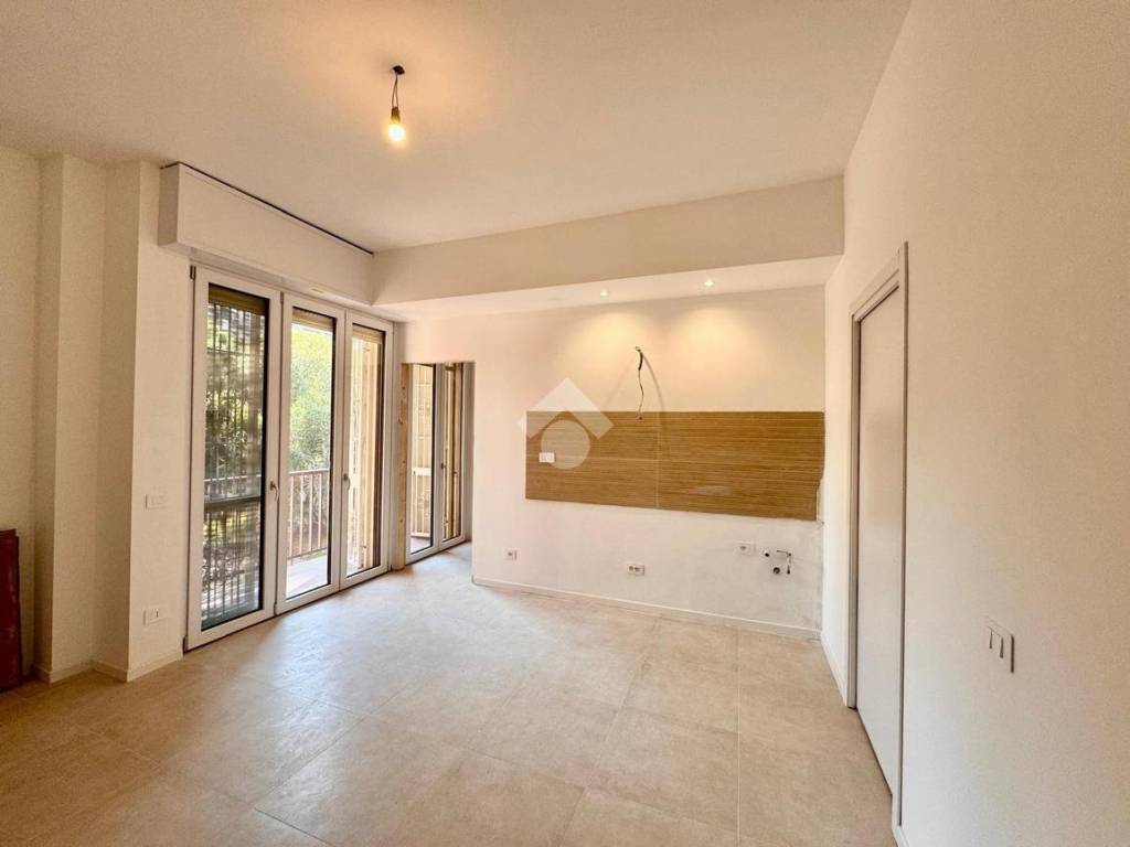 appartamento in vendita a Milano in zona Famagosta
