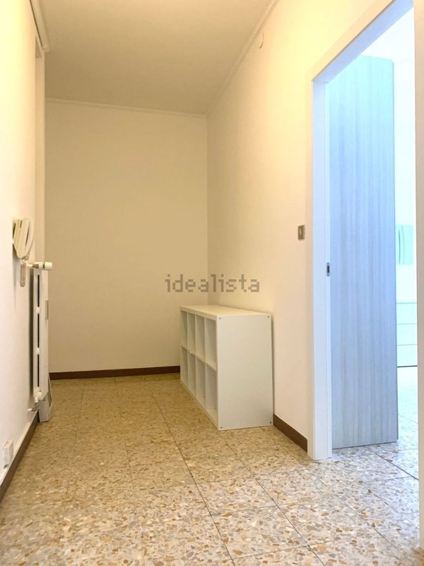 appartamento in vendita a Milano in zona Porta Genova