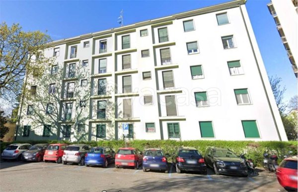 appartamento in vendita a Milano in zona Comasina