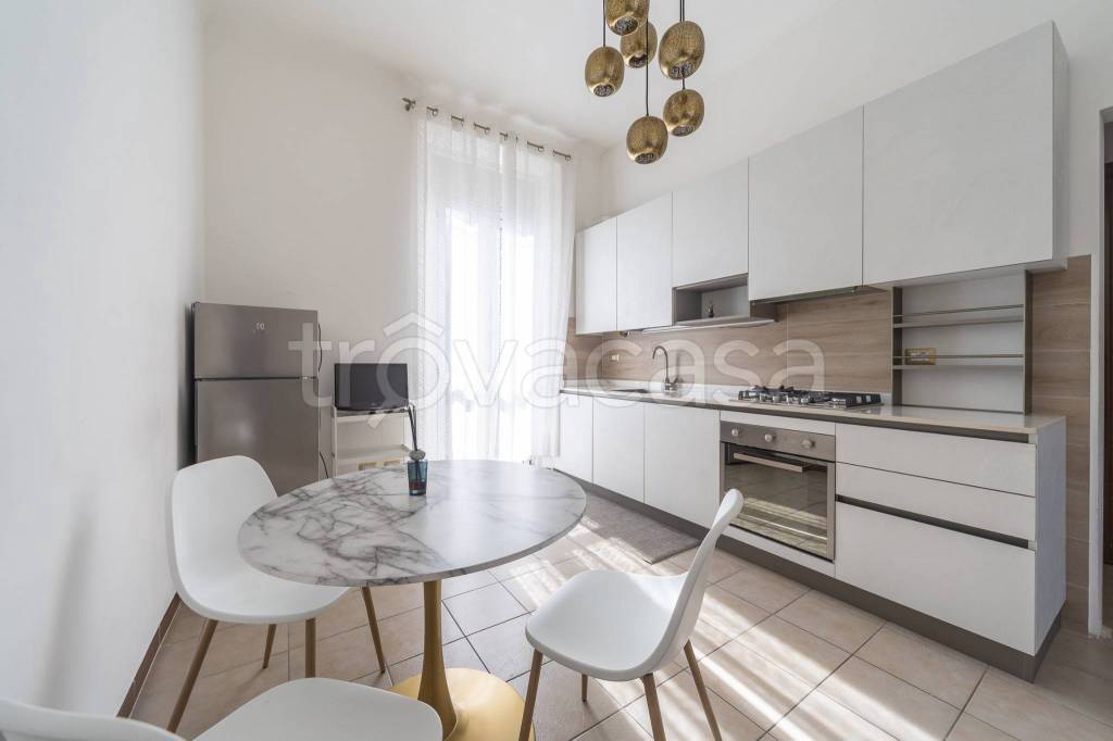 appartamento in vendita a Milano in zona Rogoredo